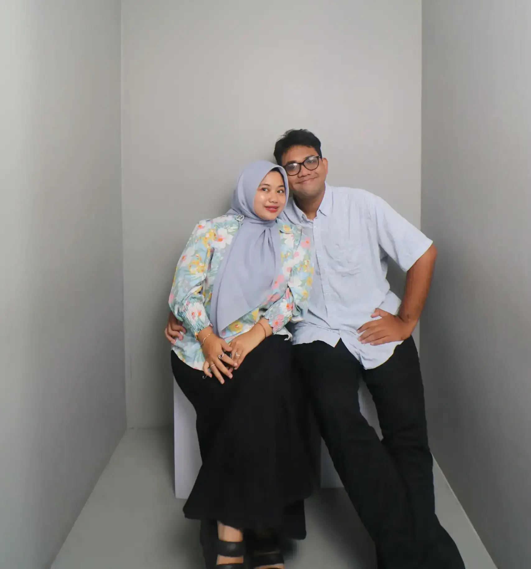 Awal Perkenalan & Pertemuan